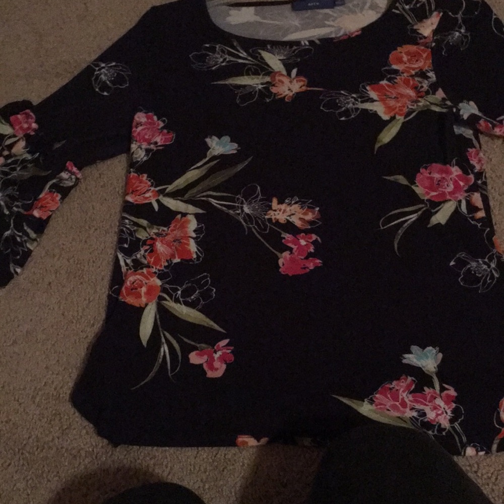 Flowers top